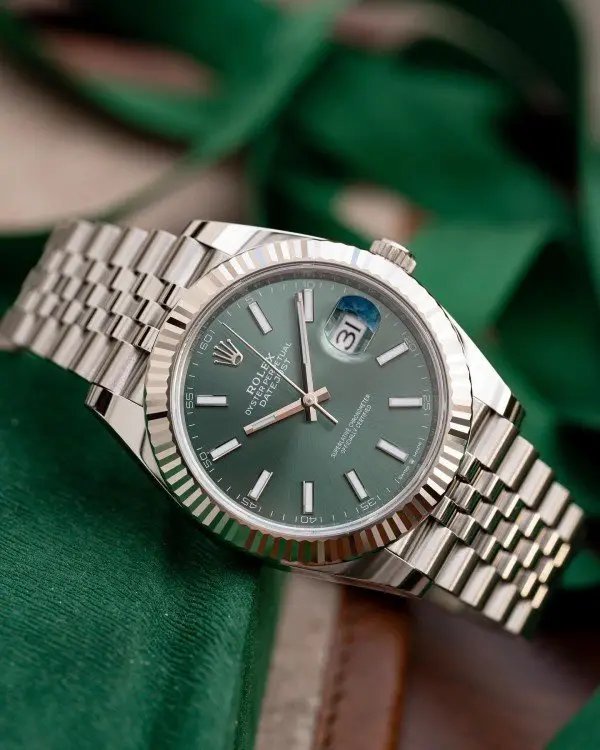 ROLEX DATEJUST DATE AUTOMATIC NEW PRIMIUM EDITION - Image 2