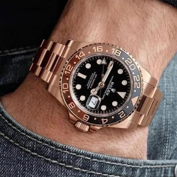 Alternative view of ROLEX GMT MASTER 2 NEW EDITION