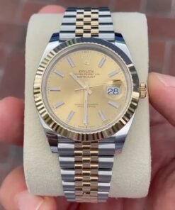 Alternative view of Rolex Datejust Gold Silver Gold Dial Metal Watch