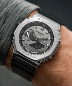 G-SHOCK GM 2100 SILVER BLACK PRIMIUM QUILTY WATCH