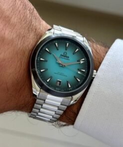 Alternative view of Omega Seamaster Aqua Terra heavy shift movement
