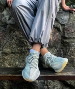 Alternative view of Yeezy Boost 350 V2 Cloud