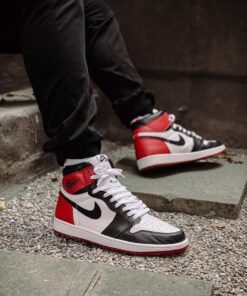 Alternative view of Jordan 1 Retro High OG Black Toe Reimagined