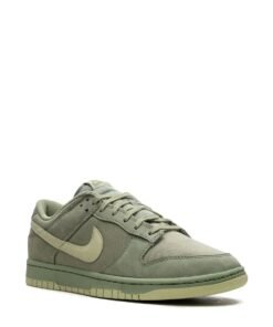 Alternative view of NIKE SB DUNK LOW OIL GREEN