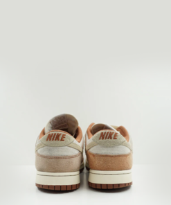 Alternative view of Nike Sb Dunk Low Medium Curry