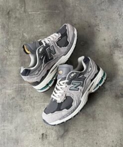Alternative view of New balance 2002R RAIN CLOUD [GREY / WHITE / GREEN] 0409025