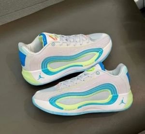 Alternative view of Nike air jordan luka 4 laser