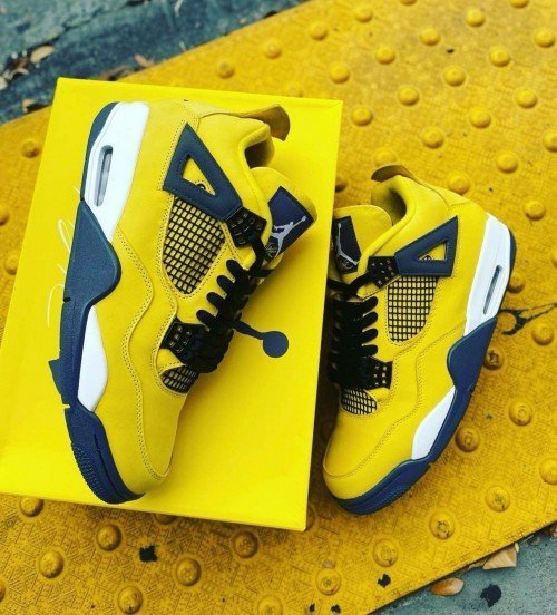 Nike AIR JORDA_N RETRO 4 LIGHTNING TOUR [YELLOW / BLACK / BLUE] 2708025