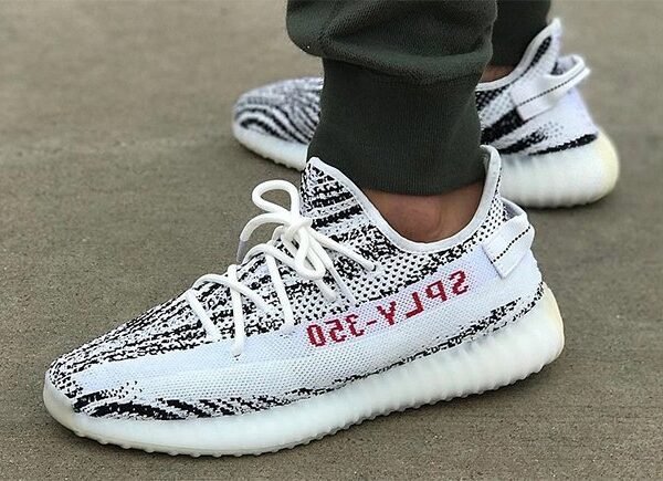 Yeezy boost 350 v2 zebra men