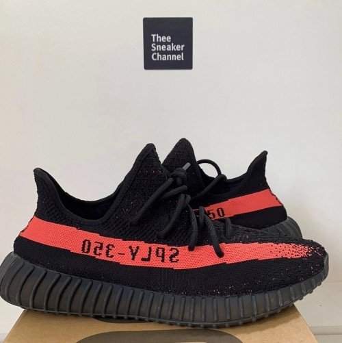 Alternative view of Yeezy Boost 350 V2 Red Stripe Core Red Pre Owned (FULL KIT