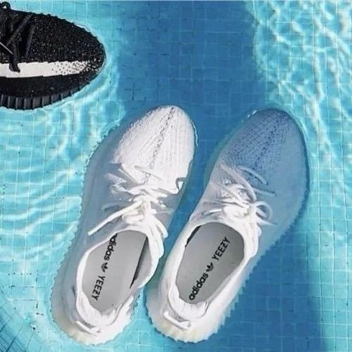 Alternative view of yeezy 350 v2 OREO white (FULL KIT)