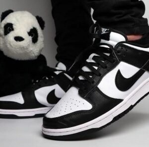 Alternative view of SB DUNK LOW PANDA BLACK