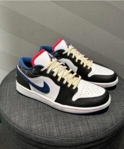 Alternative view of Jordan 1 Low SE Industrial Blue Sashiko