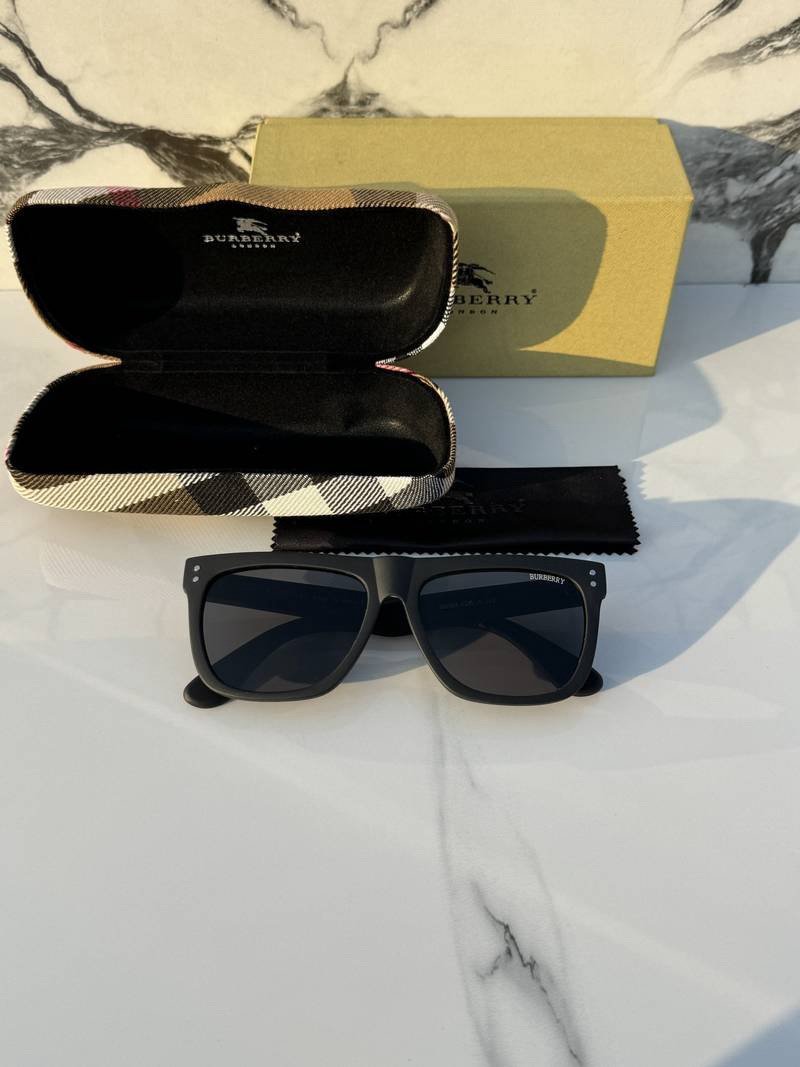 Branded BURBERY Full Black Sunglasses (With Original Kit)