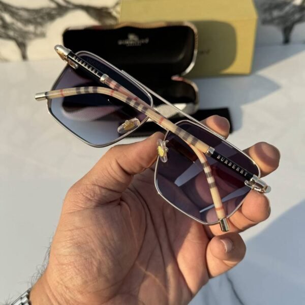 Alternative view of Branded Sunglasses _23066_gold_blueshaded(With Original Kit)