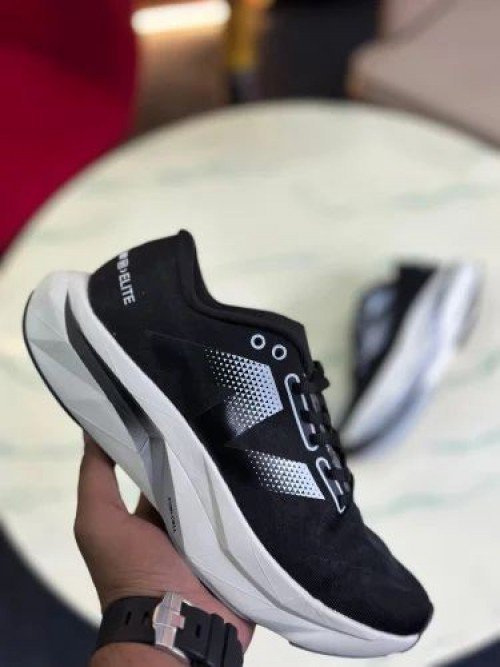 Elite V4 BLACK Shoes - Image 3