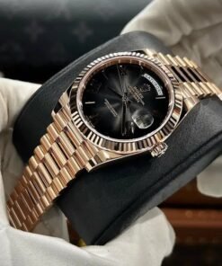 Alternative view of ROLEX ROSE GOLD BLACK DAIL LIONEL MESSI EDITION