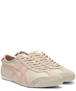 Alternative view of Tiger Mexico 66 Airy Blue Watershed Rose*