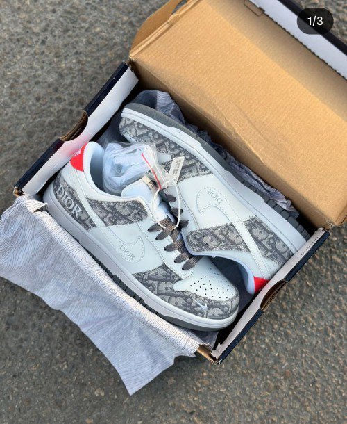 sb dunk low diorr NEW - Image 3