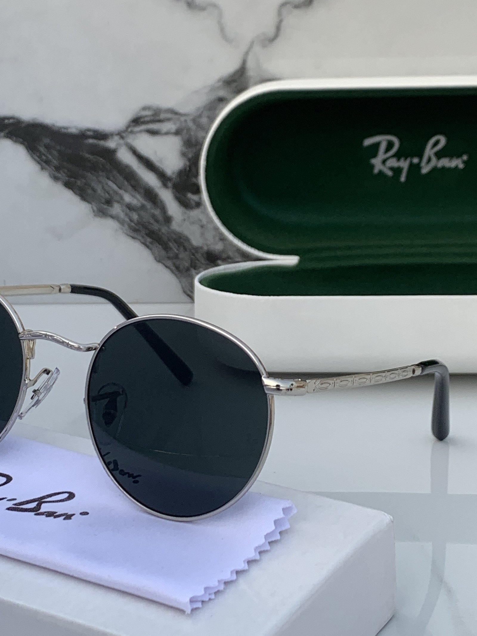 Branded Sunglasses RB 3637 silver black(With Original Kit) - Image 5