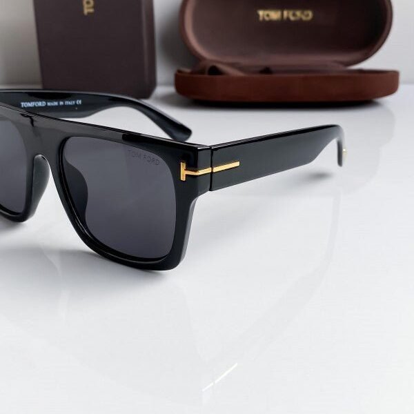 Branded TF Black Sunglasses Bt (With Original Kit)