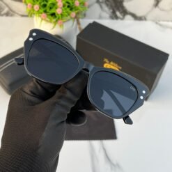 Branded The Wlson Cateye Full Black  Sunglasses (With Original Kit)