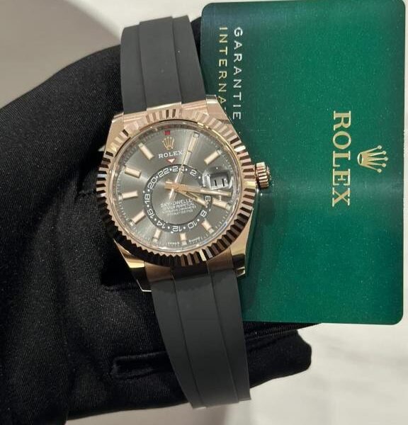 Alternative view of Rolex Oyster perpetual Sky Dweller