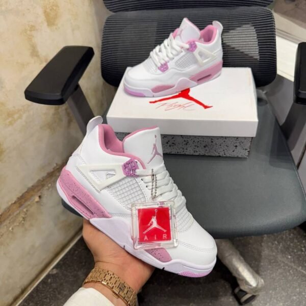 NIKE AIR JORDAN RETRO 4 PINK OREO 🔥
