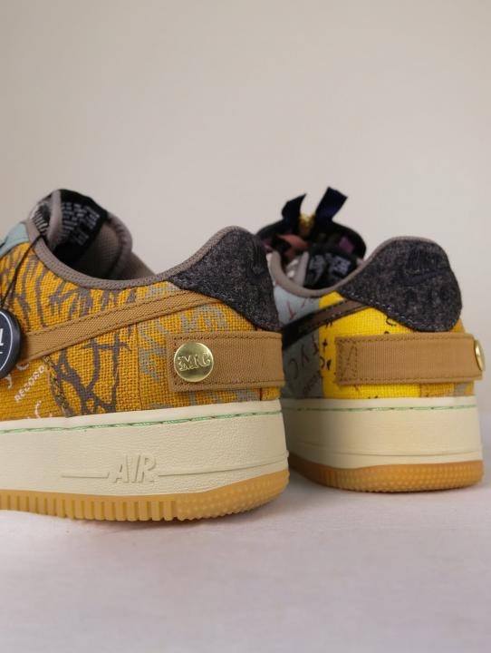 Nike Airforce 1 Low X Travis Scott Cactus Jack - Image 2