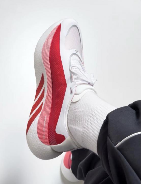 Adidas Hyperboost edge Solar red - Image 5