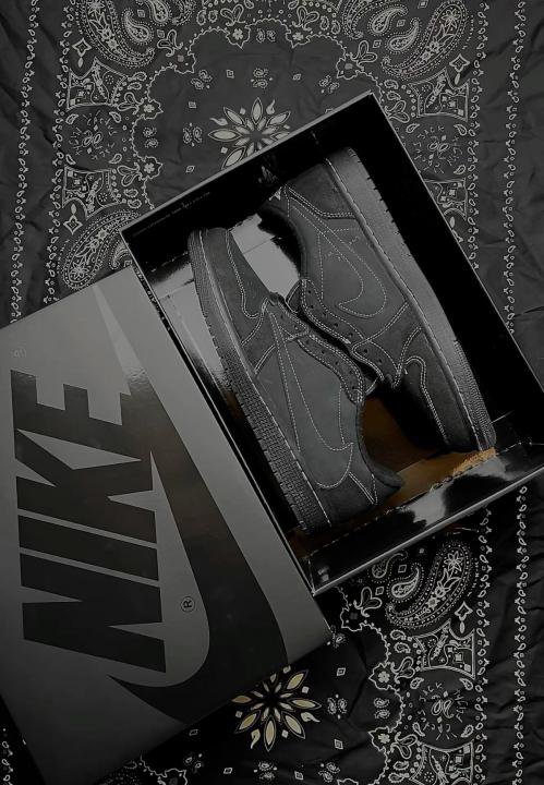 Nike Air Jordan 1 Low OG x Travis Scott Black Phantom Semi UA With Kit - Image 5
