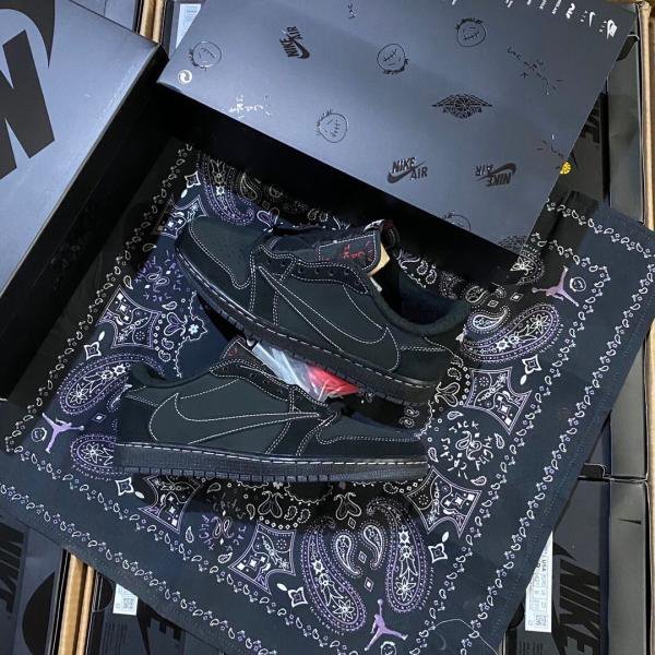 Alternative view of Nike Air Jordan 1 Low OG x Travis Scott Black Phantom Semi UA With Kit