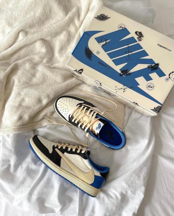 Fragment X Travis Scot.t X Air Jorda.n 1 Retro Low Semi UA with kit - Image 3