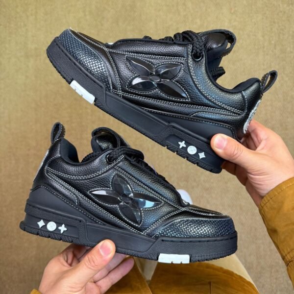 Alternative view of Louis Vuitton Skate Sneaker Oversized Flower Black🔥