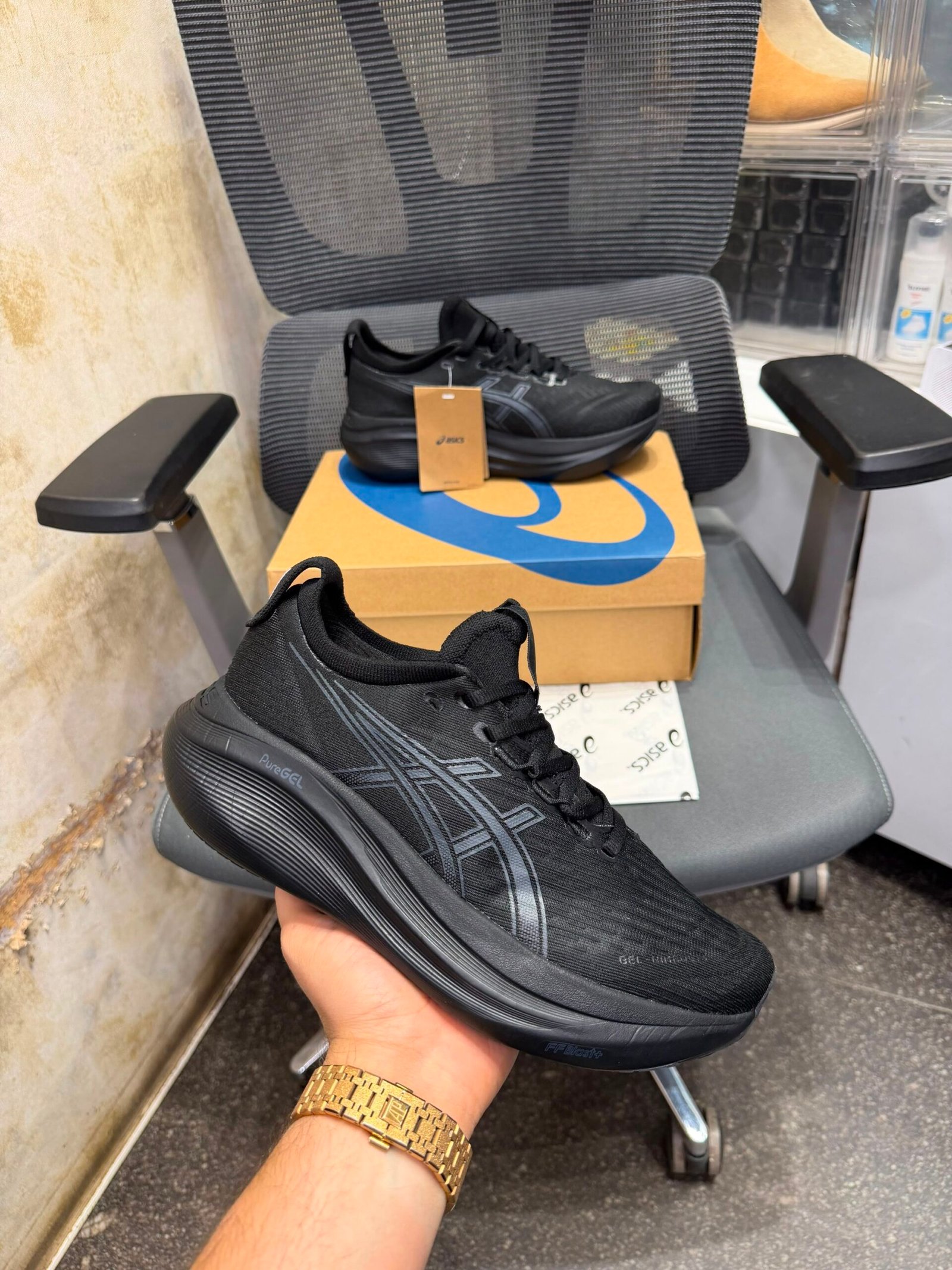 Asics Gel Nimbus 27 All Black