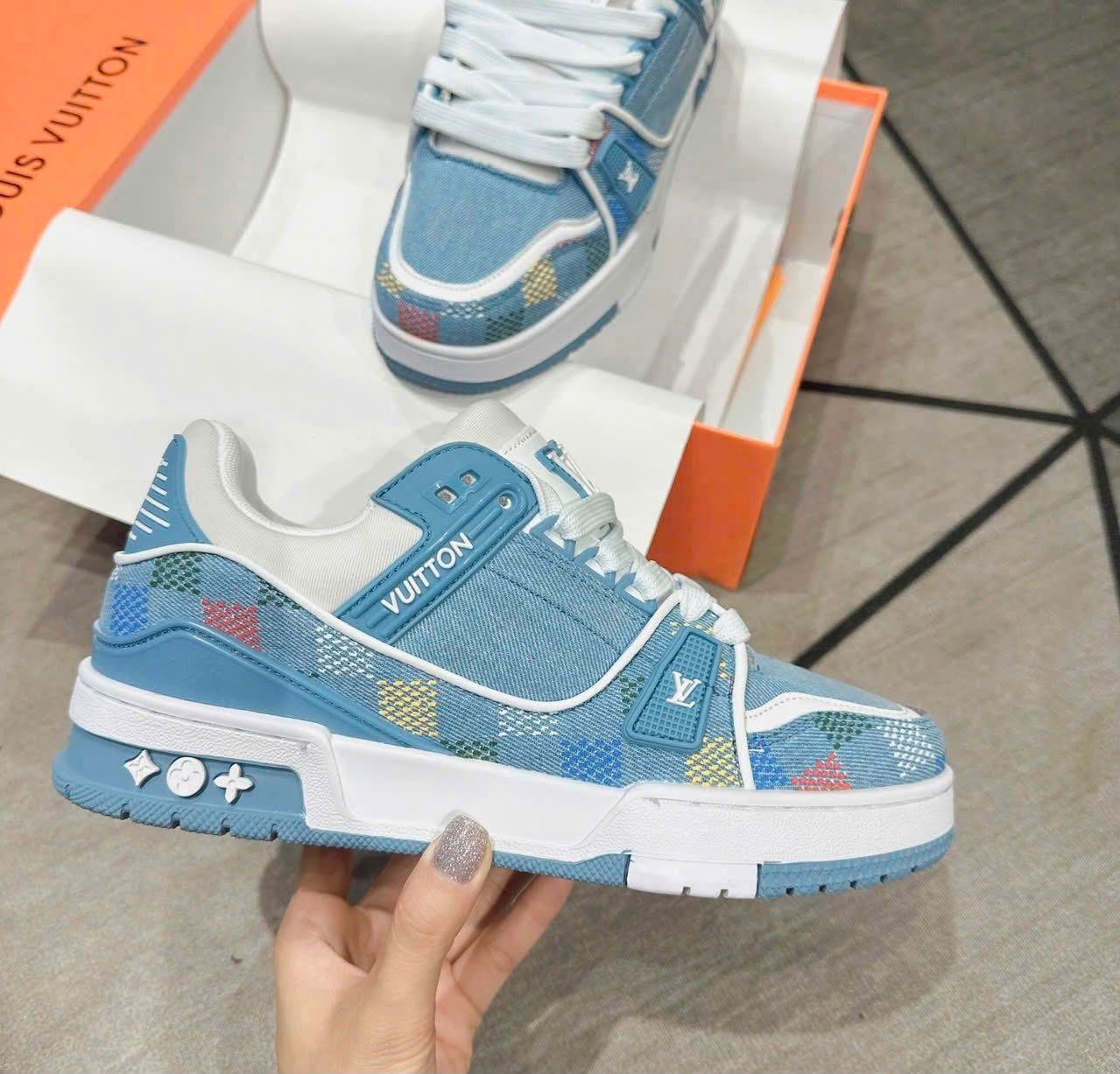 Louiss Vuitton Denim Demier LV Trainerš„ - Image 2