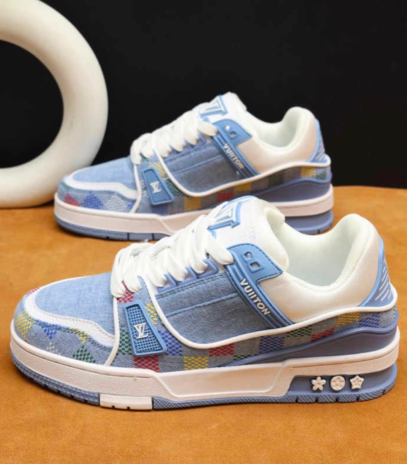 Louiss Vuitton Denim Demier LV Trainerš„ - Image 4